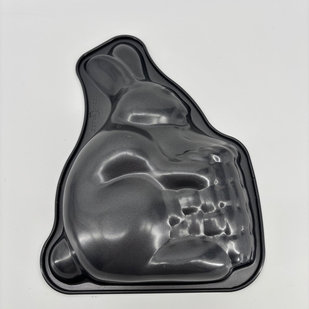 Nordic Ware Bunny with Basket Cake Pan Easter Non-Stick Cast Aluminum Gray